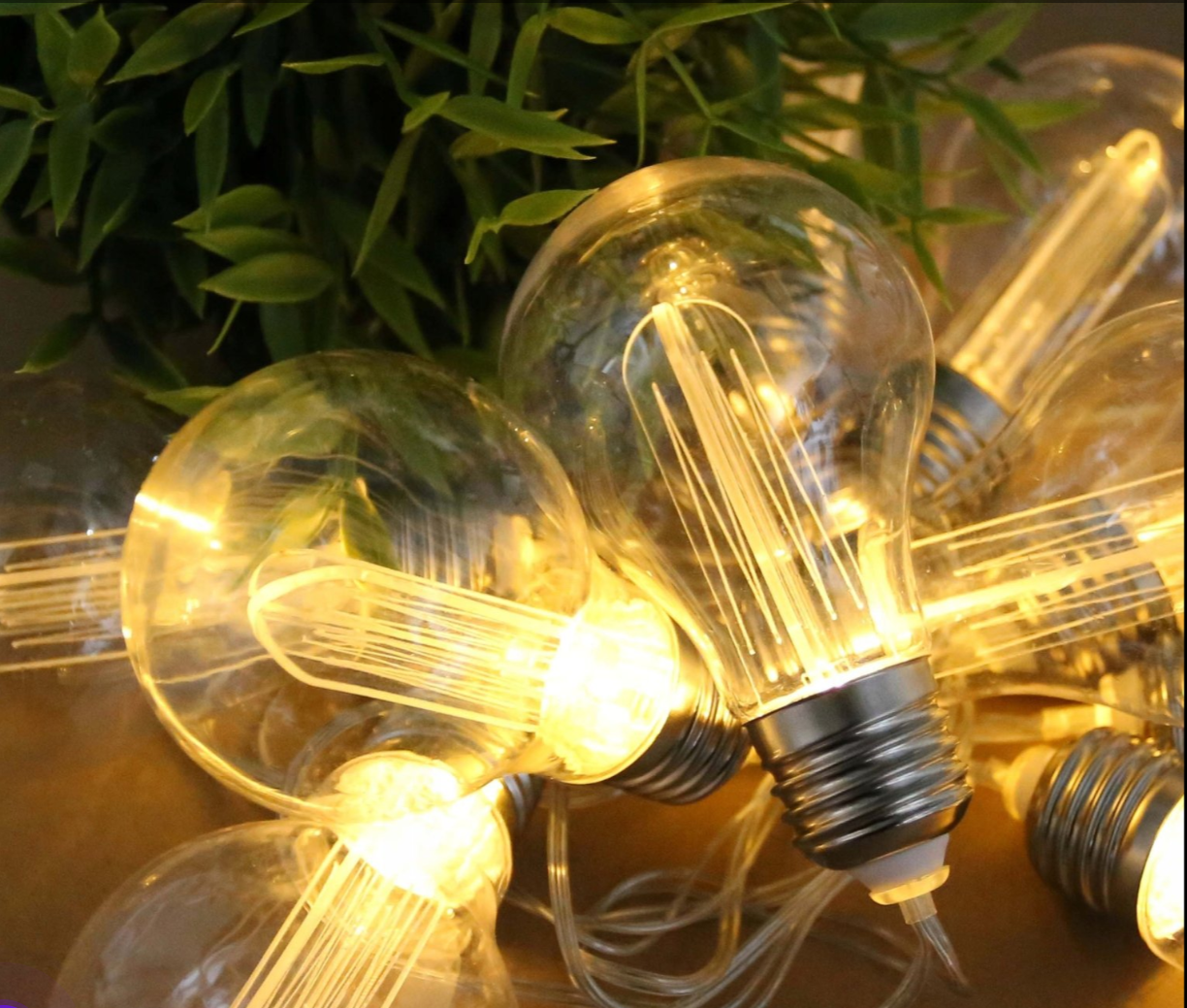 Гирлянда солнечная для сада GardenLine SOL3606 10 LED теплый белый 3,8 м (1210) - фото 4 Гирлянда солнечная для сада GardenLine SOL3606 10 LED теплый белый 3,8 м (1210) - фото 4