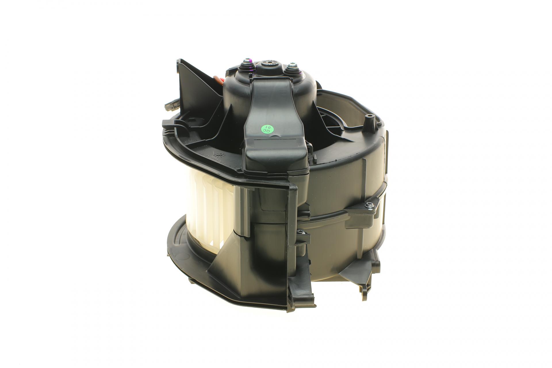 Моторчик пічки NRF Audi A6 05-11/R8 07-15 34229