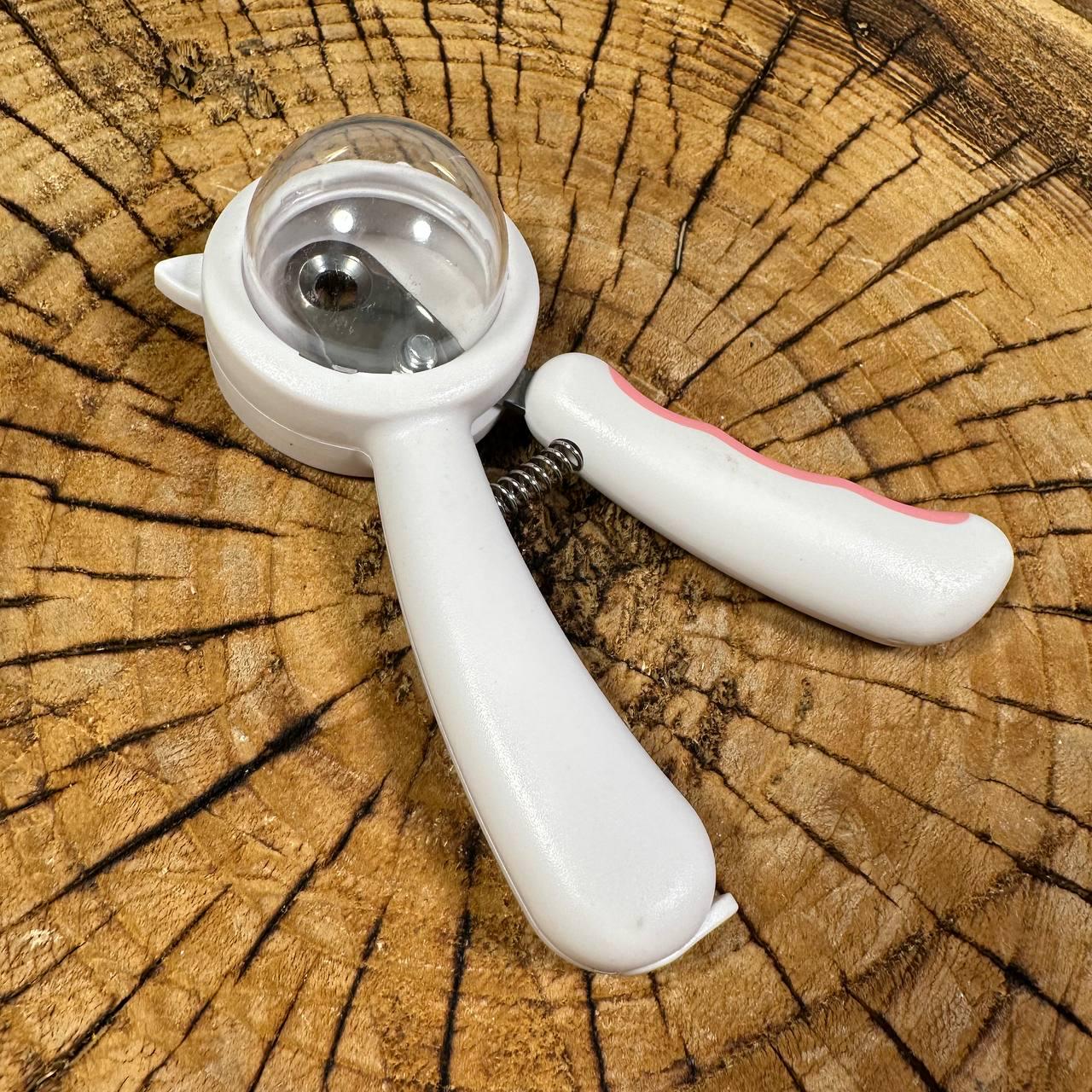 Кігтерізка для собак та котів для стрижки кігтів з відсіком для обрізків - фото 3 Кігтерізка для собак та котів для стрижки кігтів з відсіком для обрізків - фото 3