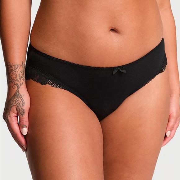Трусики Victoria’s Secret Stretch Cotton Lace-Trim Bikini Panty M Чорний (26607394)