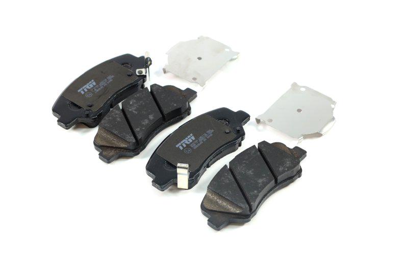 Тормозные колодки дисковые TRW Hyundai Accent rb 11-/Kia rio 11-передние (Engine Components GDB3548)