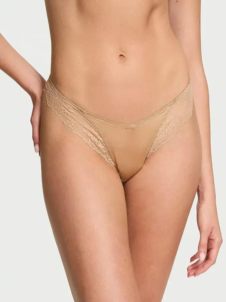 Трусики стринги Victoria's Secret Very Sexy Rose Lace-Trim High-Leg Thong Panty M Бежевый (26919452)