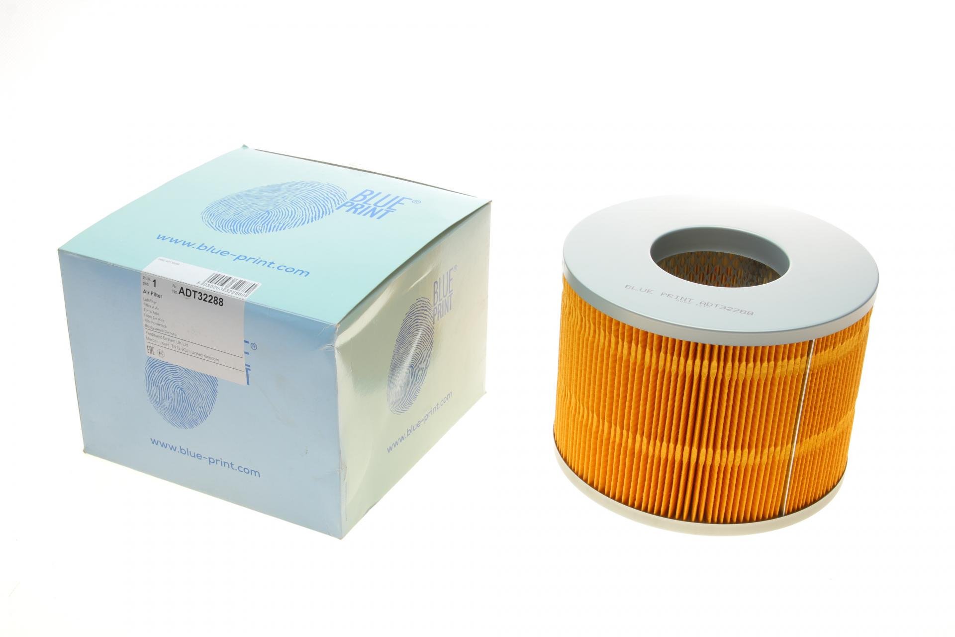 Фильтр воздушный BLUE PRINT для Toyota Hilux 95-05/Land Cruiser 2,4-3,4 95-02 (ADT32288)