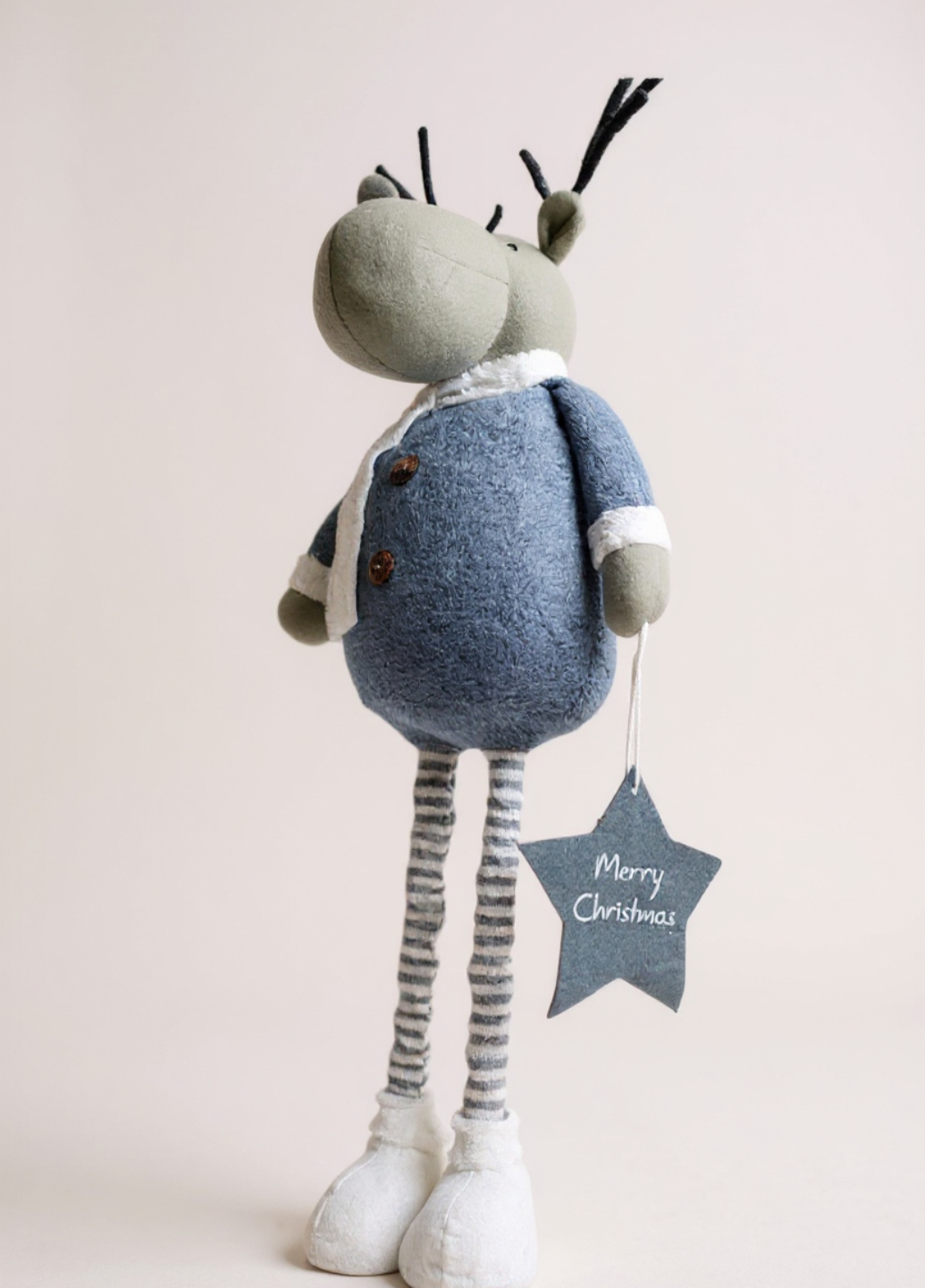 Мягкая игрушка Livarno Home Plush Soft Рождественский олень с телесопечными ногами 66 см Серый (7997) - фото 3 Мягкая игрушка Livarno Home Plush Soft Рождественский олень с телесопечными ногами 66 см Серый (7997) - фото 3