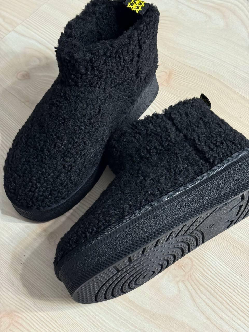 Угги женские Hengji 37-1 с мехом тедди на платформе р. 36 Черный (4970) Угги женские Hengji 37-1 с мехом тедди на платформе р. 36 Черный (4970)