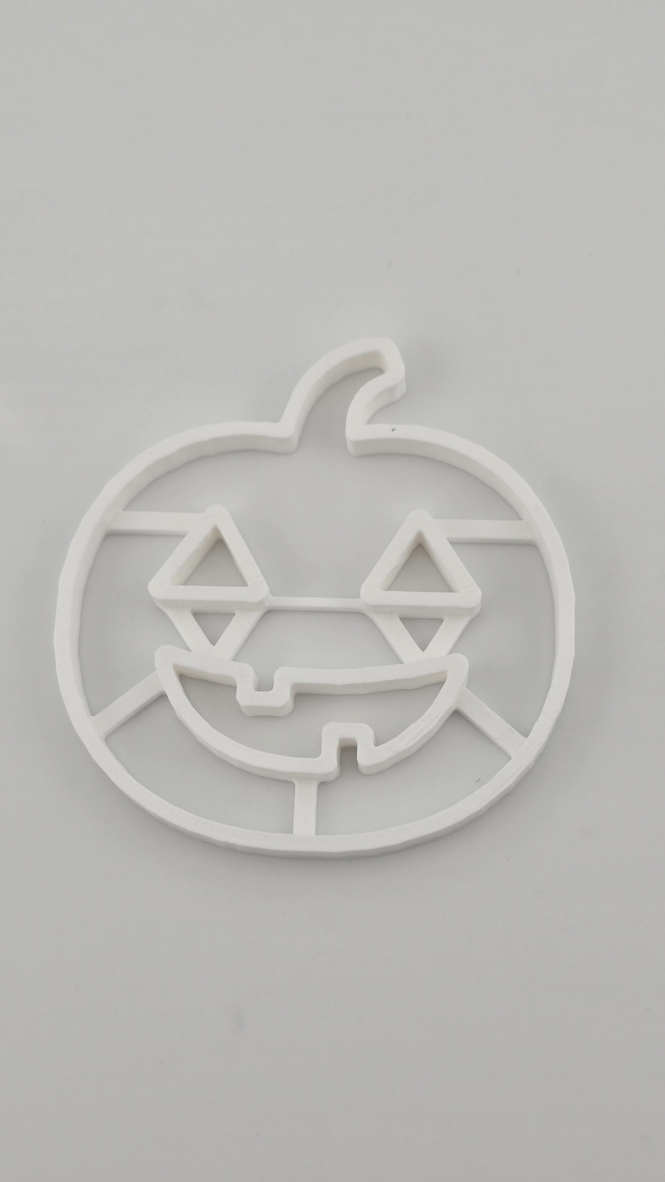 Гарбуз на Хелловін вирубка для печива (29876997) Гарбуз на Хелловін вирубка для печива (29876997)