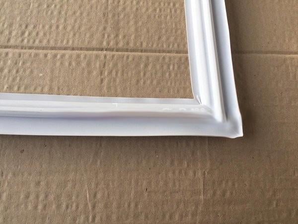 Ущільнювач гумовий для холодильника Indesit Ariston C00114659 мм DET3038 800x560 (11720221) - фото 2