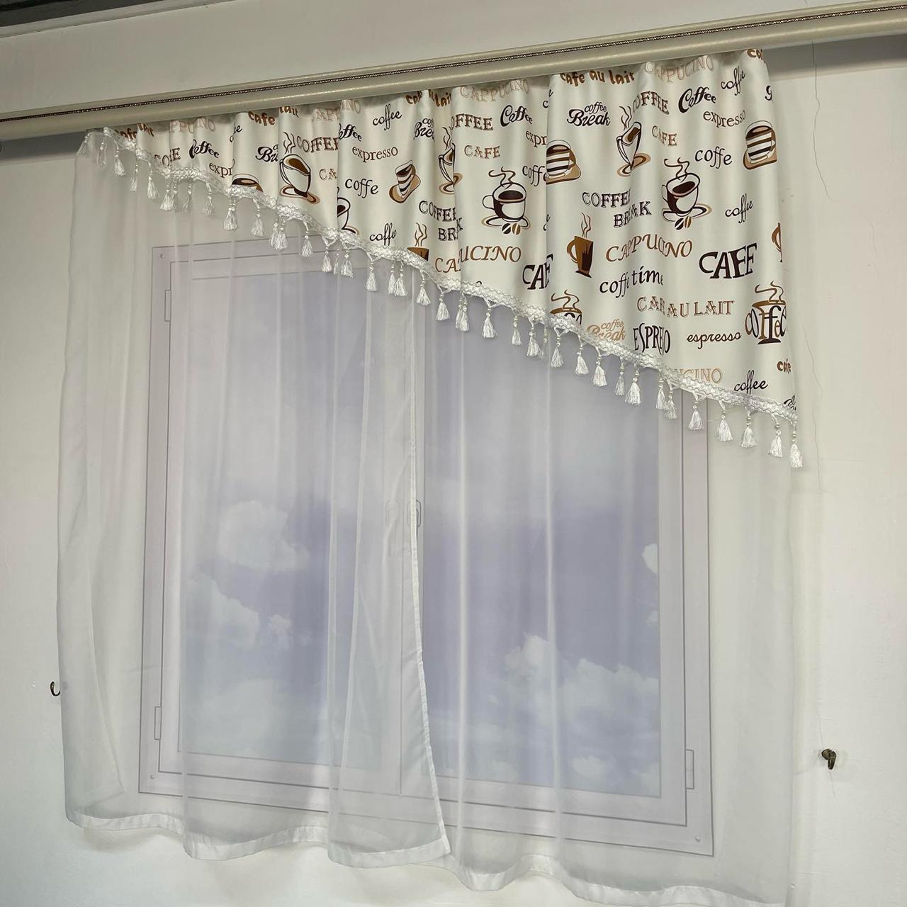 Занавіска з ламбрекеном Coffee Time шифон/атлас з бахромою на тасьмі з коричневим малюнком 3x1,8 м Білий (KU-620-4) - фото 4
