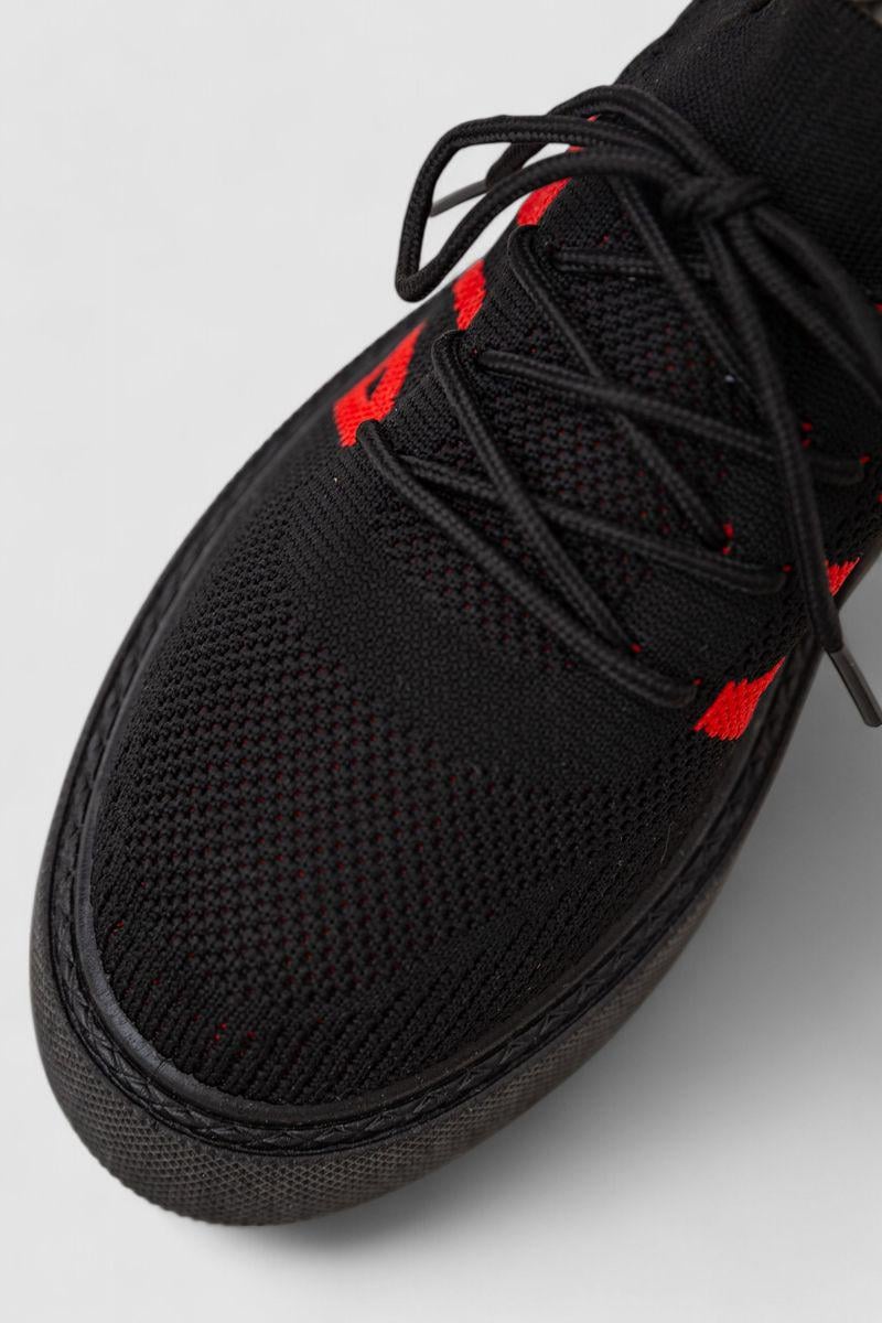 Кроссовки женские Fashion 243R2023-33 р. 38 Черно-красный (116738_835413) - фото 2 Кроссовки женские Fashion 243R2023-33 р. 38 Черно-красный (116738_835413) - фото 2