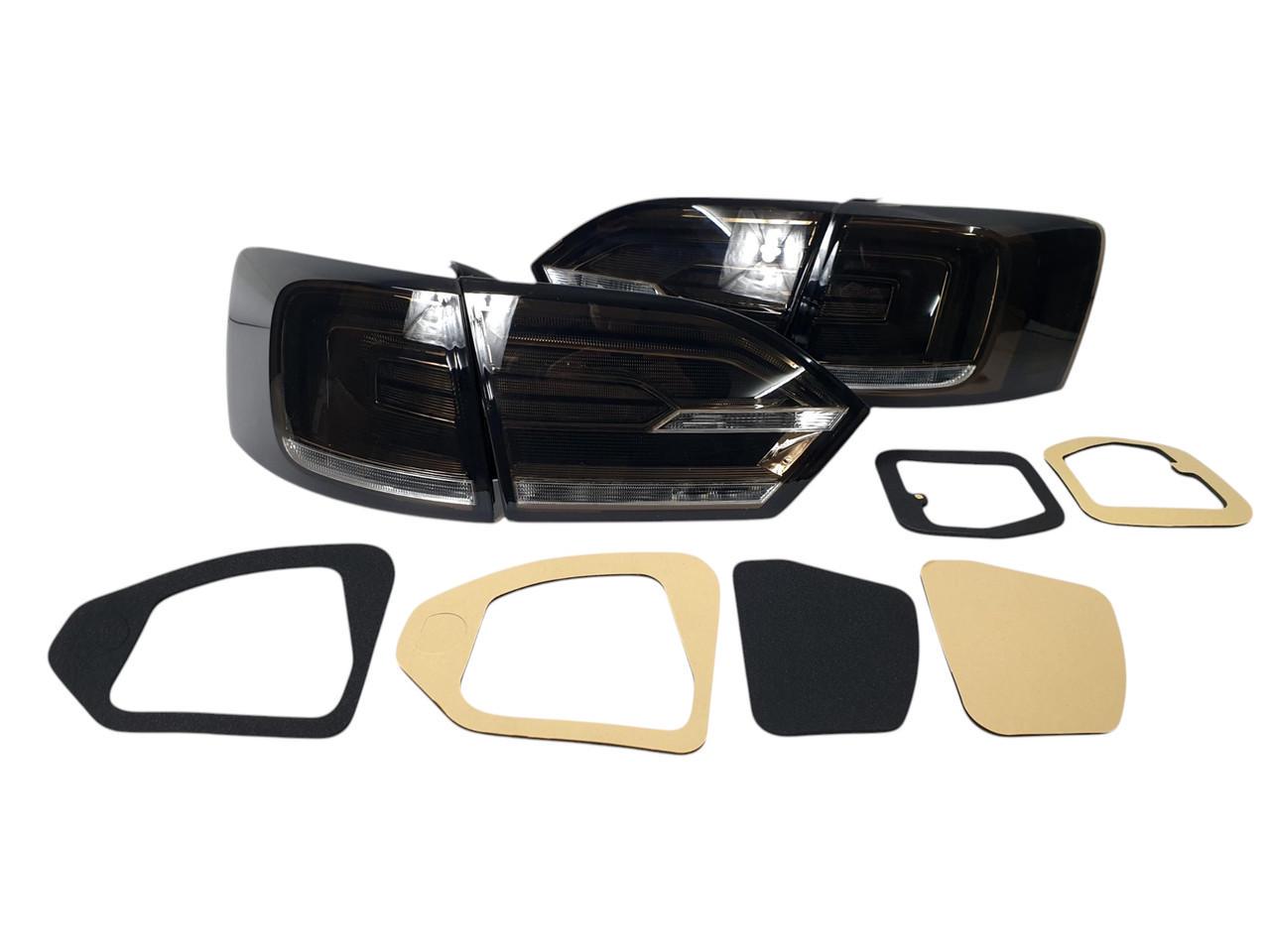 Автомобильные фонари задние Volkswagen Jetta 2011-2014 (2453094737)