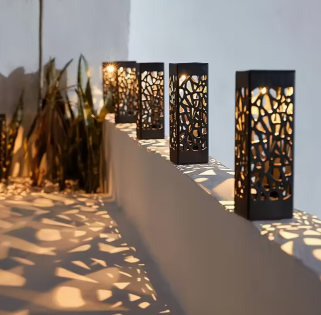 Садовий світильник на сонячній батареї ажурний для газону Тепле біле світло (1707) - фото 3