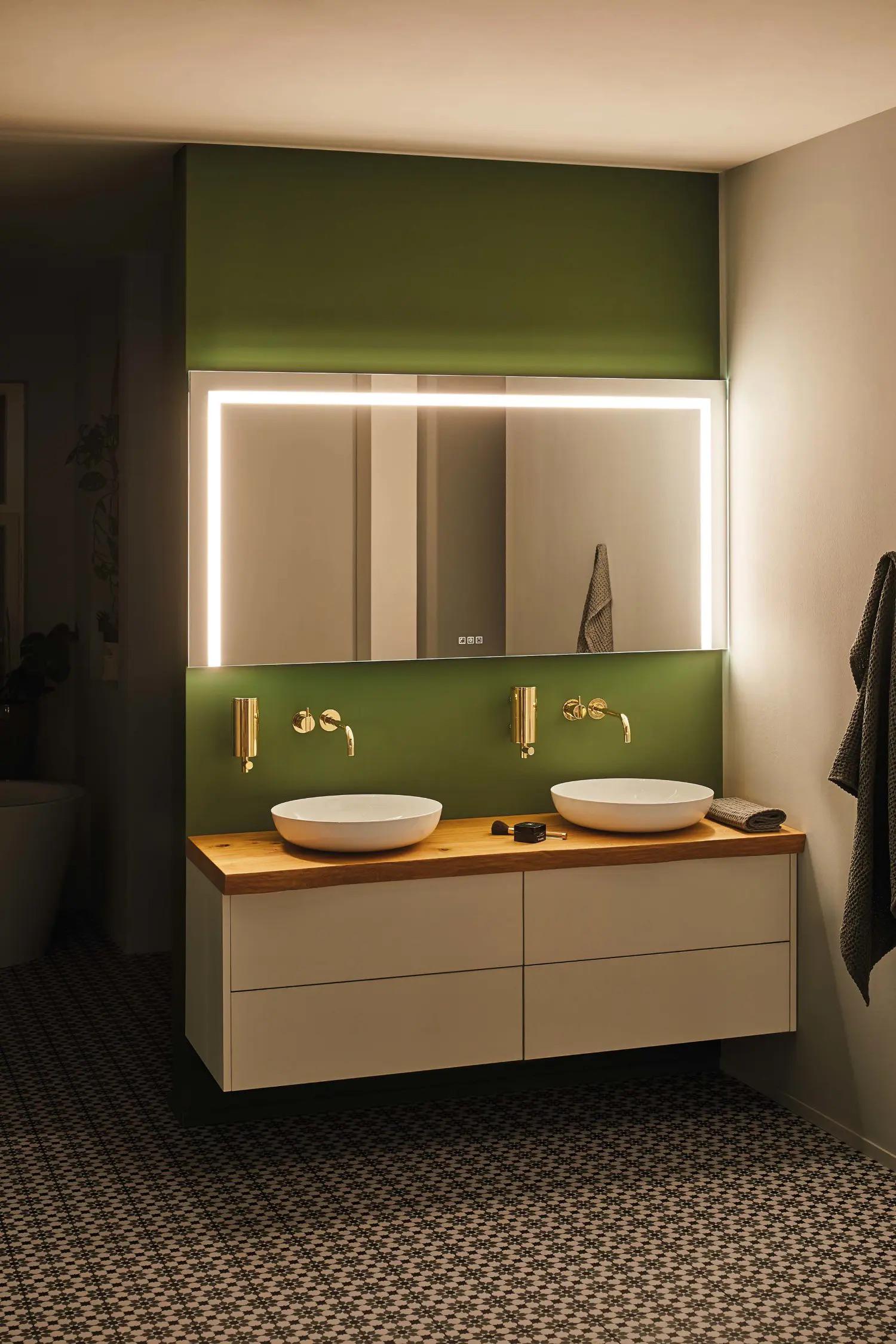 Зеркало Dim Dzerkal SORA с LED-подсветкой/Bluetooth/сенсорным управлением/подогревом 60х70 см (11497)