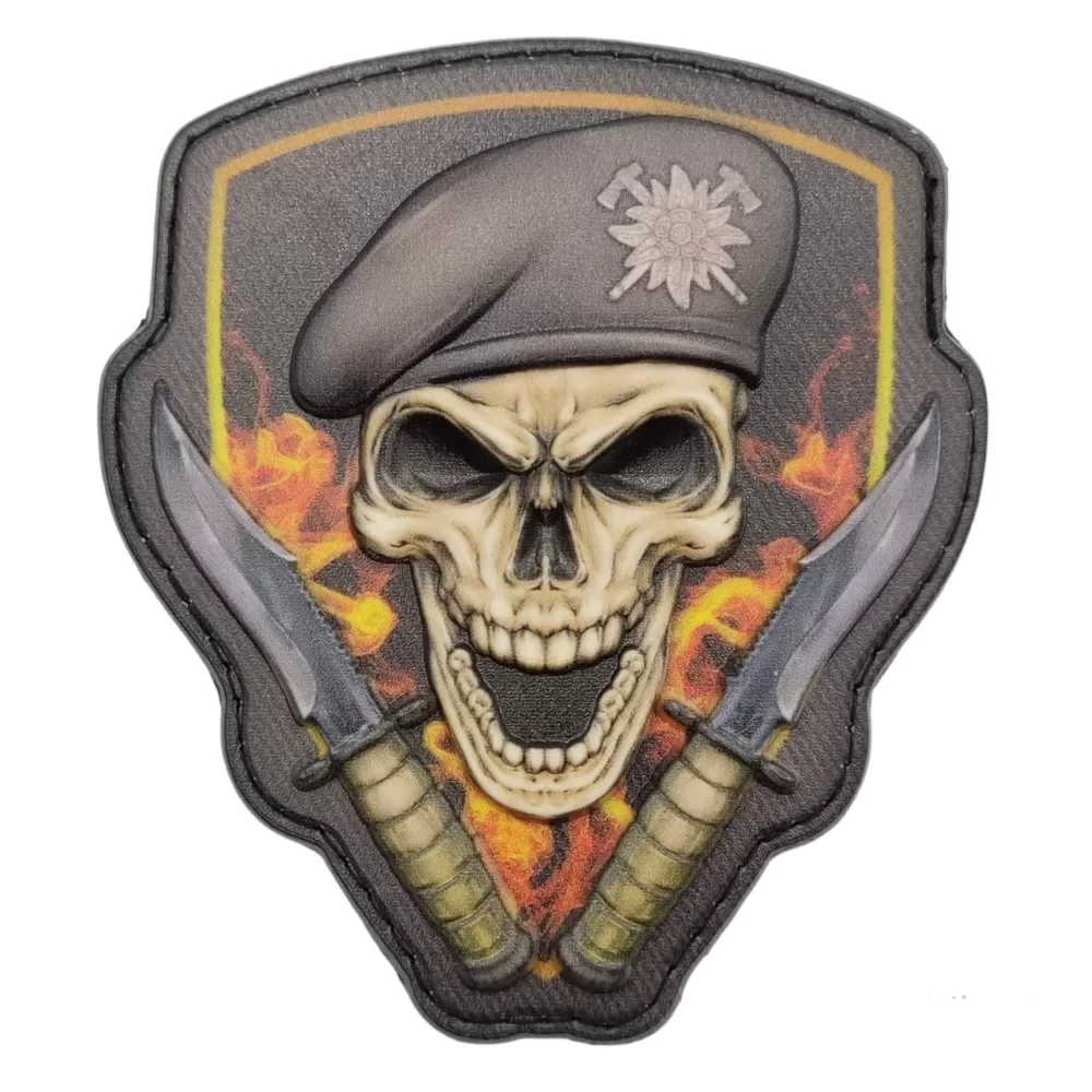 Патч объемный 3D Череп в берете Горная пехота ПВХ (07130283)