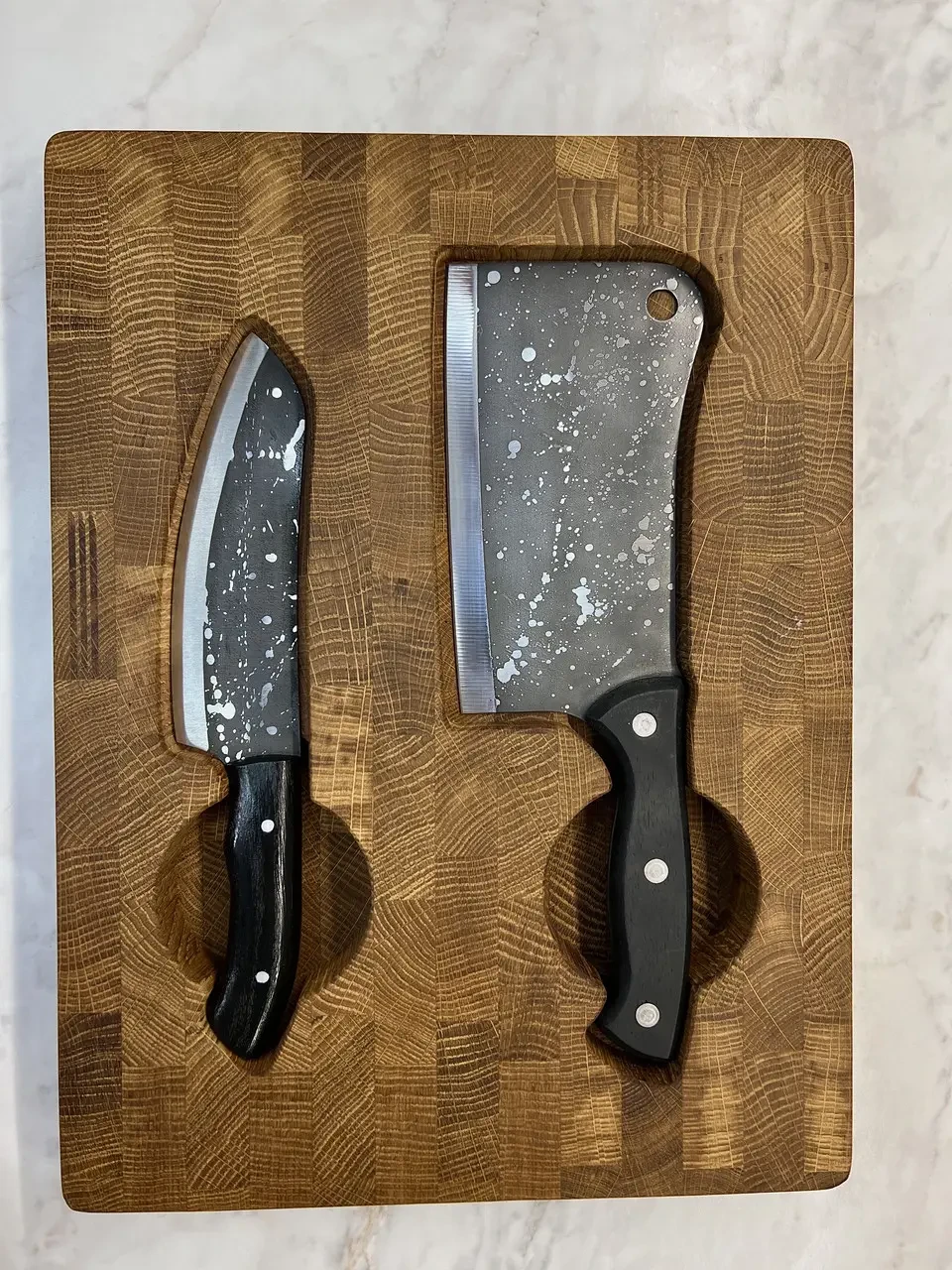 Набір кухонний Gorillas BBQ DS42 дошка обробна торцева з сапкою та ножем Чумацький шлях 3 пр. (27722369) - фото 3 Набір кухонний Gorillas BBQ DS42 дошка обробна торцева з сапкою та ножем Чумацький шлях 3 пр. (27722369) - фото 3