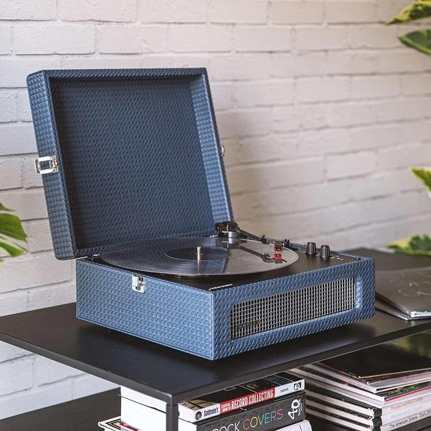 Граммофон Crosley Voyager Navy c Bluetooth - фото 4