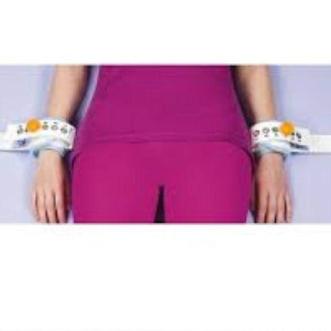 Ремені для фіксації верхніх кінцівок Salvafix STANDARD з застібкою Velcro короткі M (SVF3220)