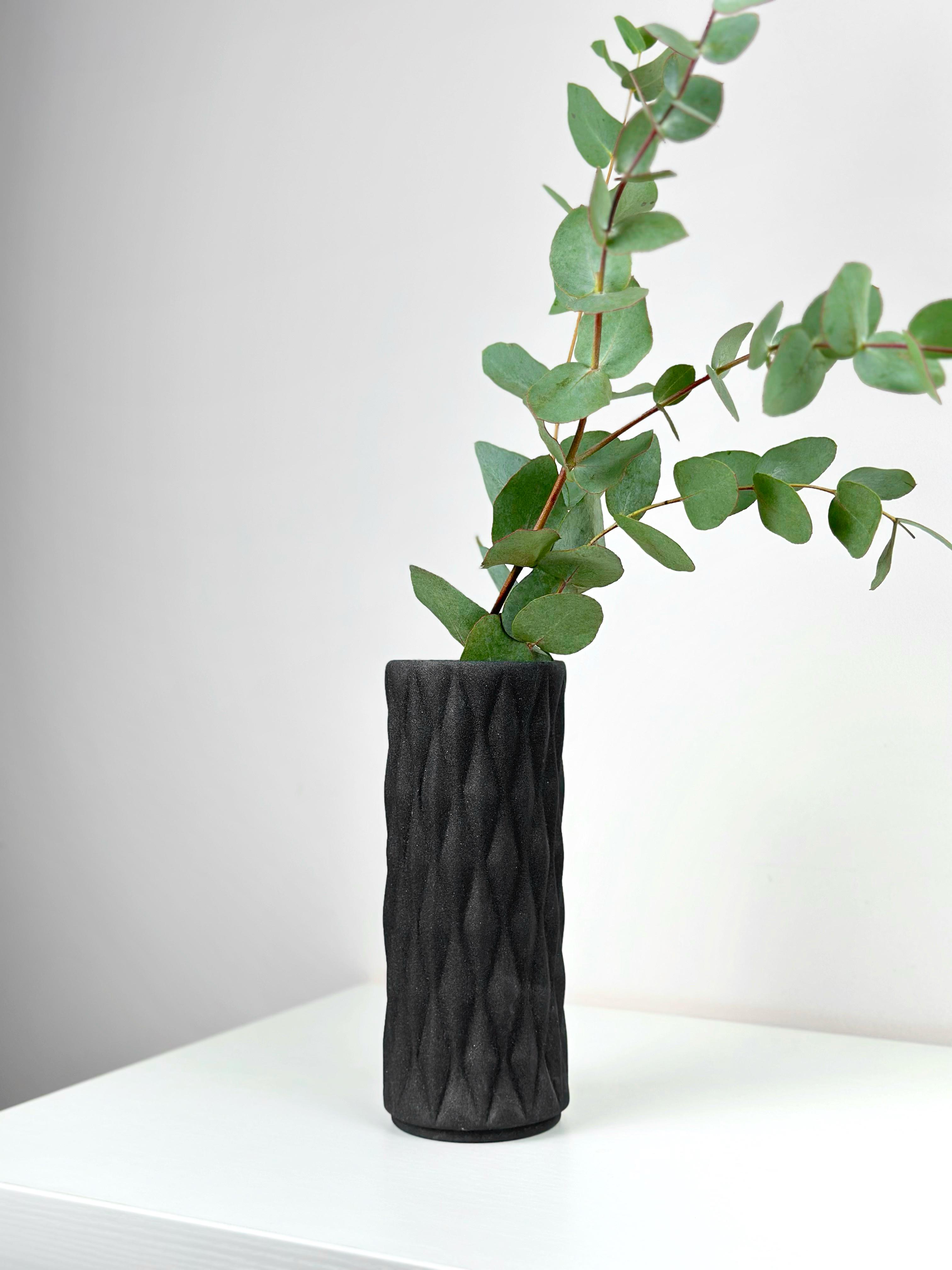 Ваза для квітів і декору глиняна керамічна Кристал 20 см Чорний (4001-15) - фото 1 Ваза для квітів і декору глиняна керамічна Кристал 20 см Чорний (4001-15) - фото 1