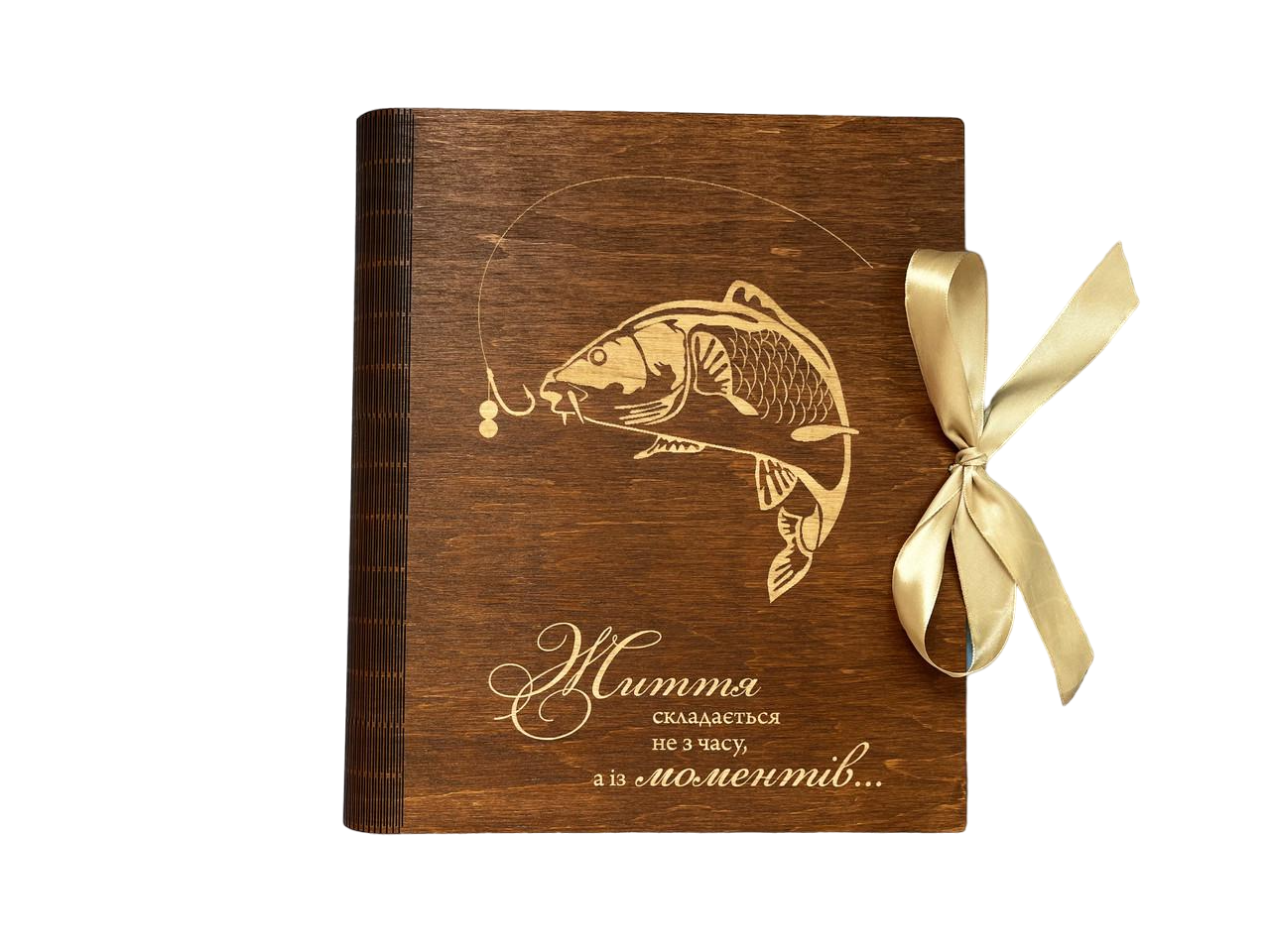 Фотоальбом для рибалки у дерев'яній обкладинці 31х24 см Дуб