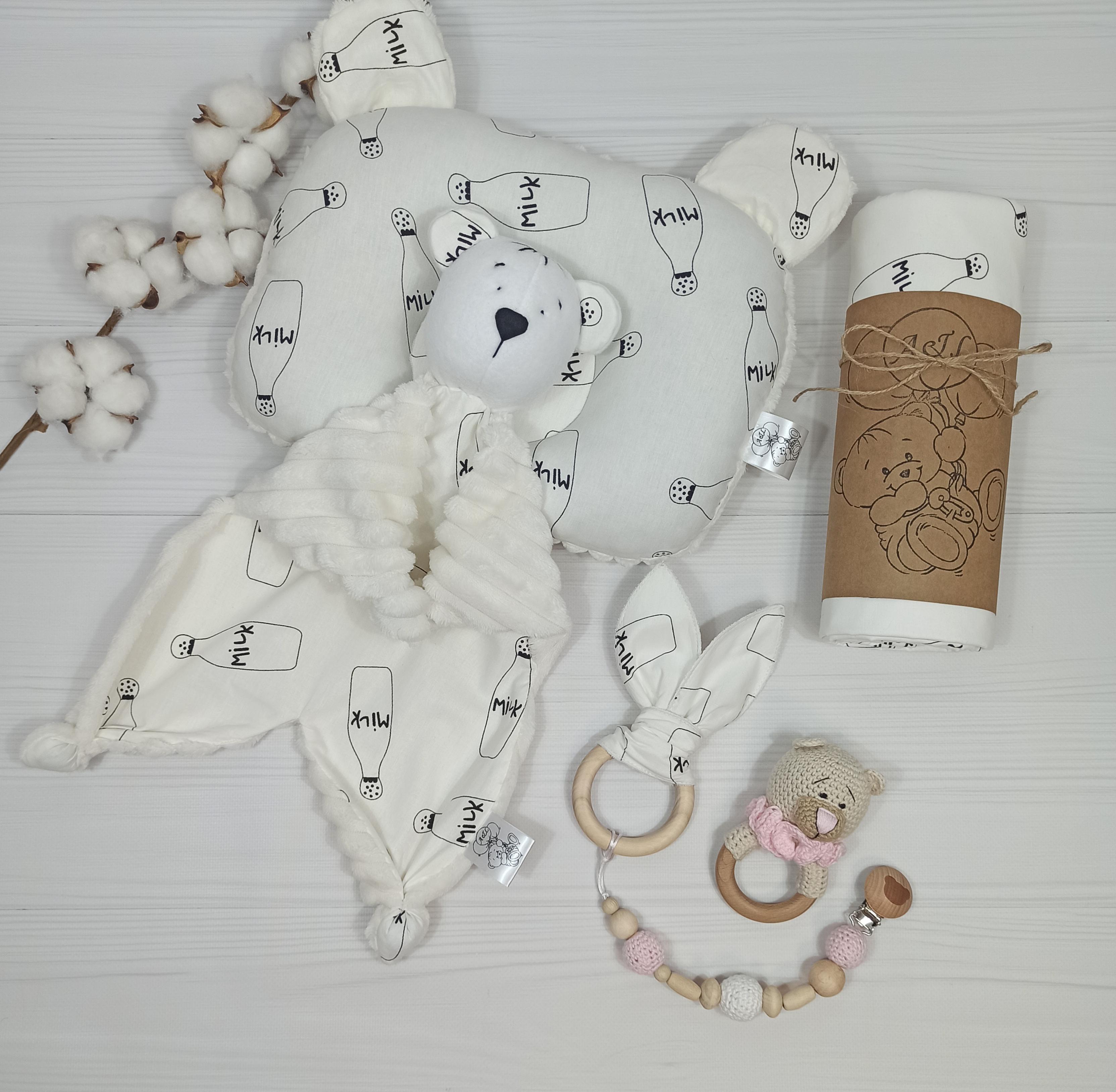 Подарочный набор albabybox Милк пеленка/подушка/комфортер/грызунец/держатель для пустышек Бело-черный (NA 18206043)