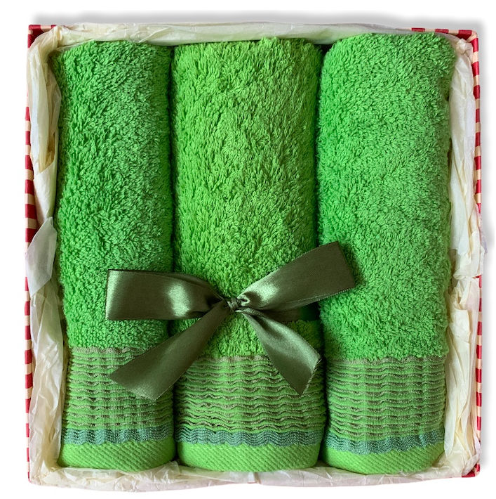 Подарочный набор махровых полотенец Green
