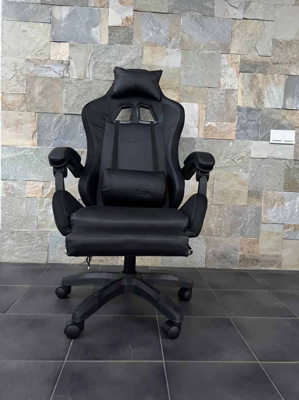 Крісло геймерське Prestige 730 Чорний - фото 3 Крісло геймерське Prestige 730 Чорний - фото 3