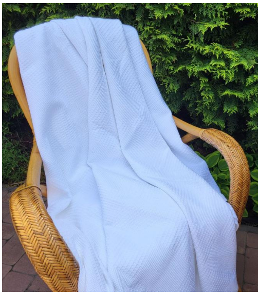 Покрывало Пике Вафелька 160x220 см Белый (11181) - фото 1 Покрывало Пике Вафелька 160x220 см Белый (11181) - фото 1