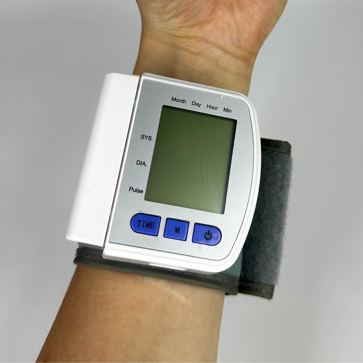 Тонометр на запястье CK-102S 102 автоматический (10543920) - фото 8