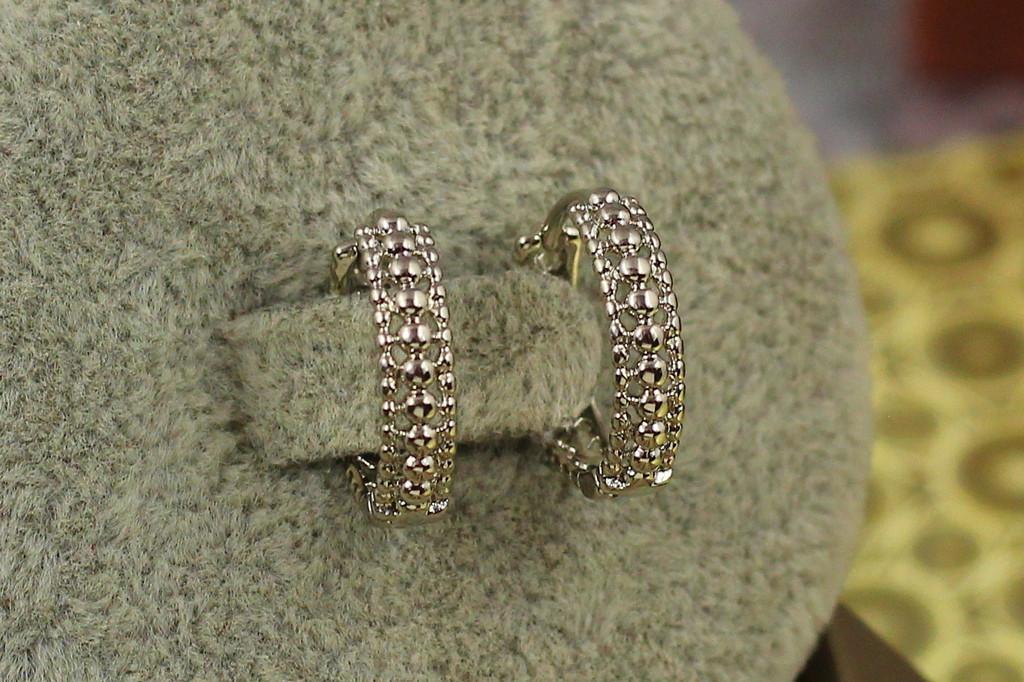 Серьги Xuping Jewelry колечки гравитация 1,5 см Серебристый