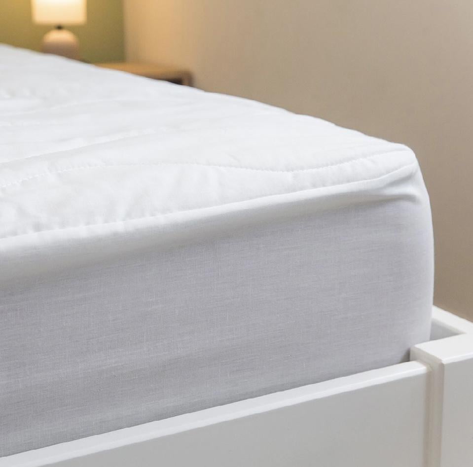 Наматрасник-чехол из микрофибры для матрасов высотой до 30 см 160х200 см