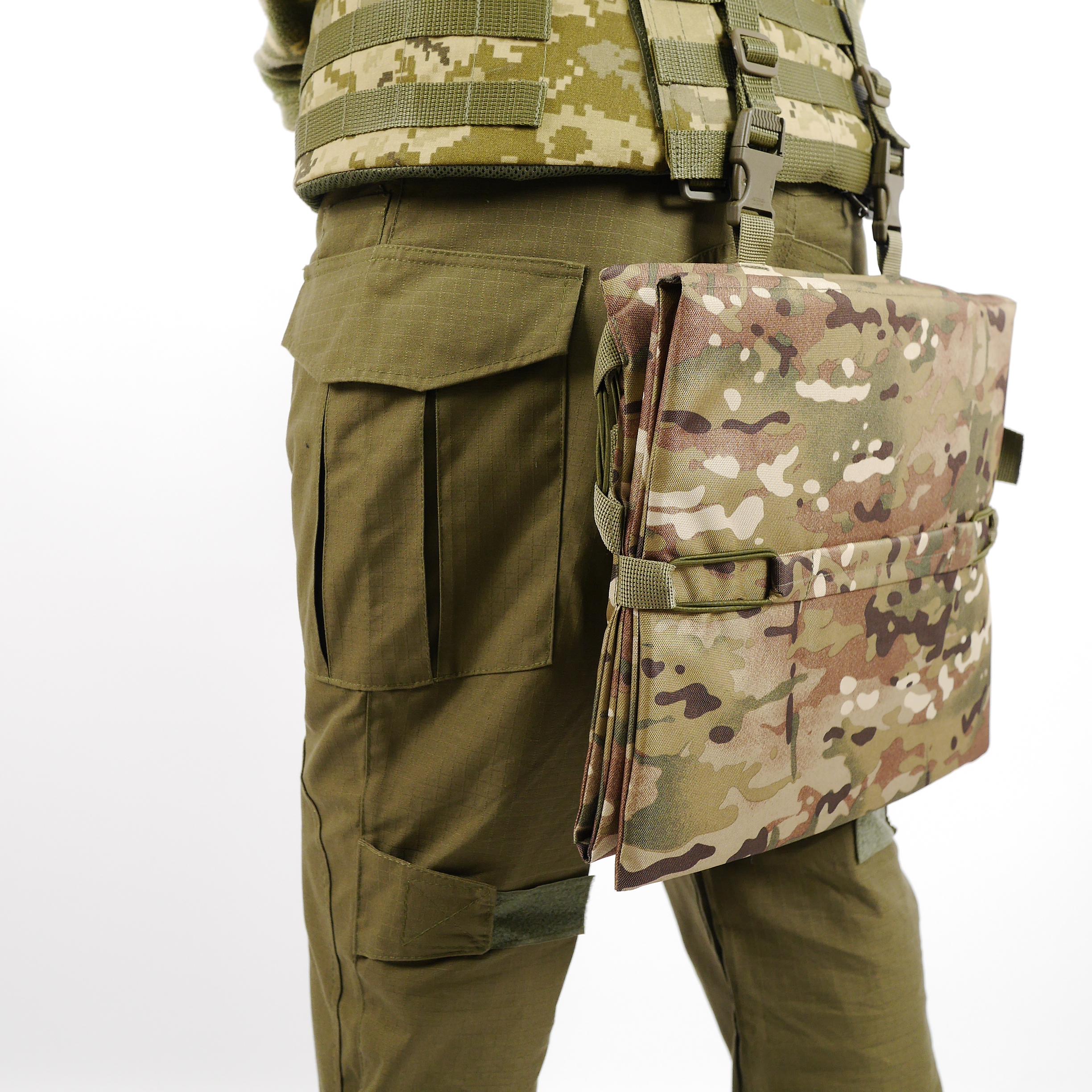 Каремат п'ятиточка трьохсекційна Kiborg П-3 оксфорд Мультикам (1749181727) - фото 3 Каремат п'ятиточка трьохсекційна Kiborg П-3 оксфорд Мультикам (1749181727) - фото 3