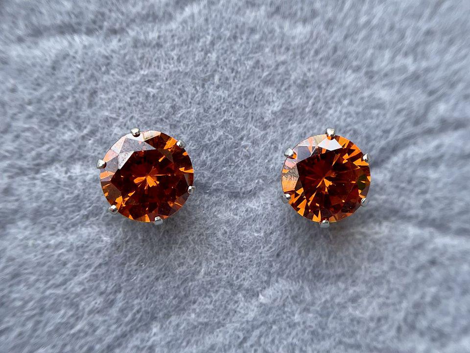 Сережки-гвоздики з фіанітами