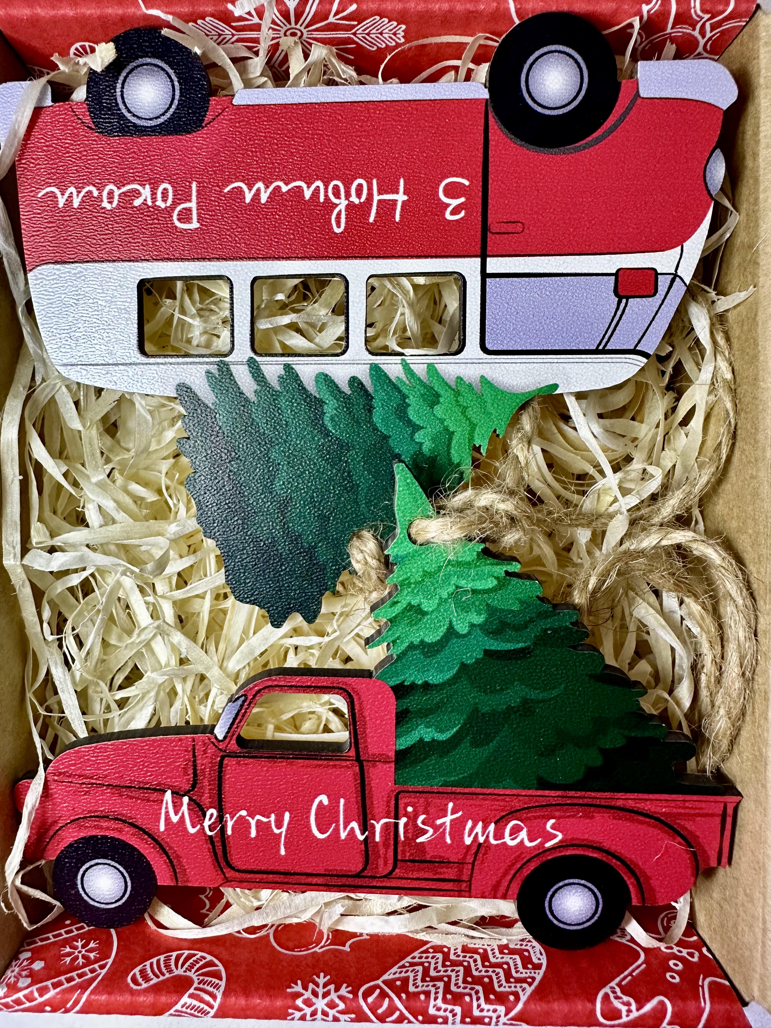 Подарунковий бокс з новорічними іграшками 4 шт. (13479902) - фото 9