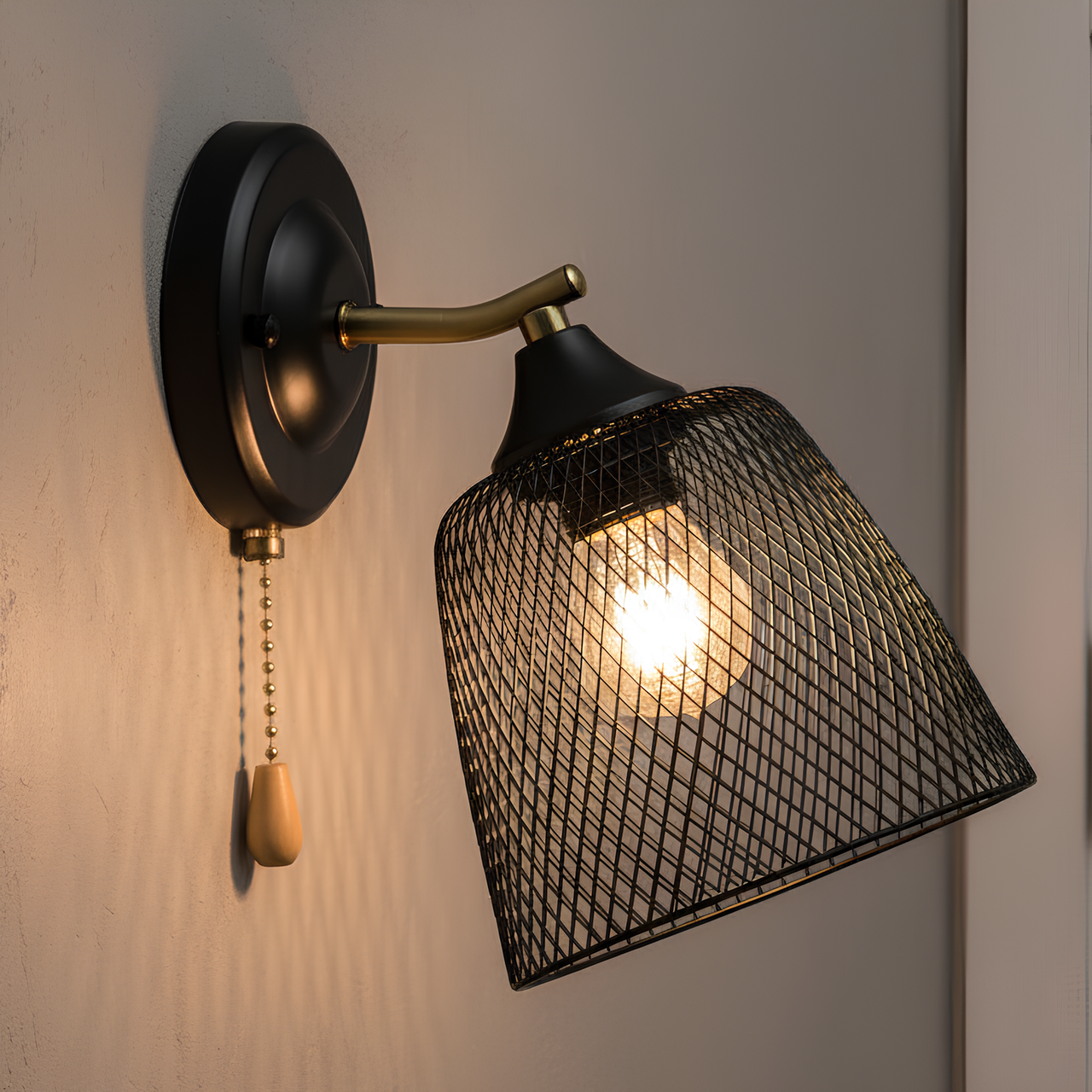 Бра Valeso с металлическим корпусом под одну лампу Е27 Черный/Медный (B K2293/1W BK+COP)