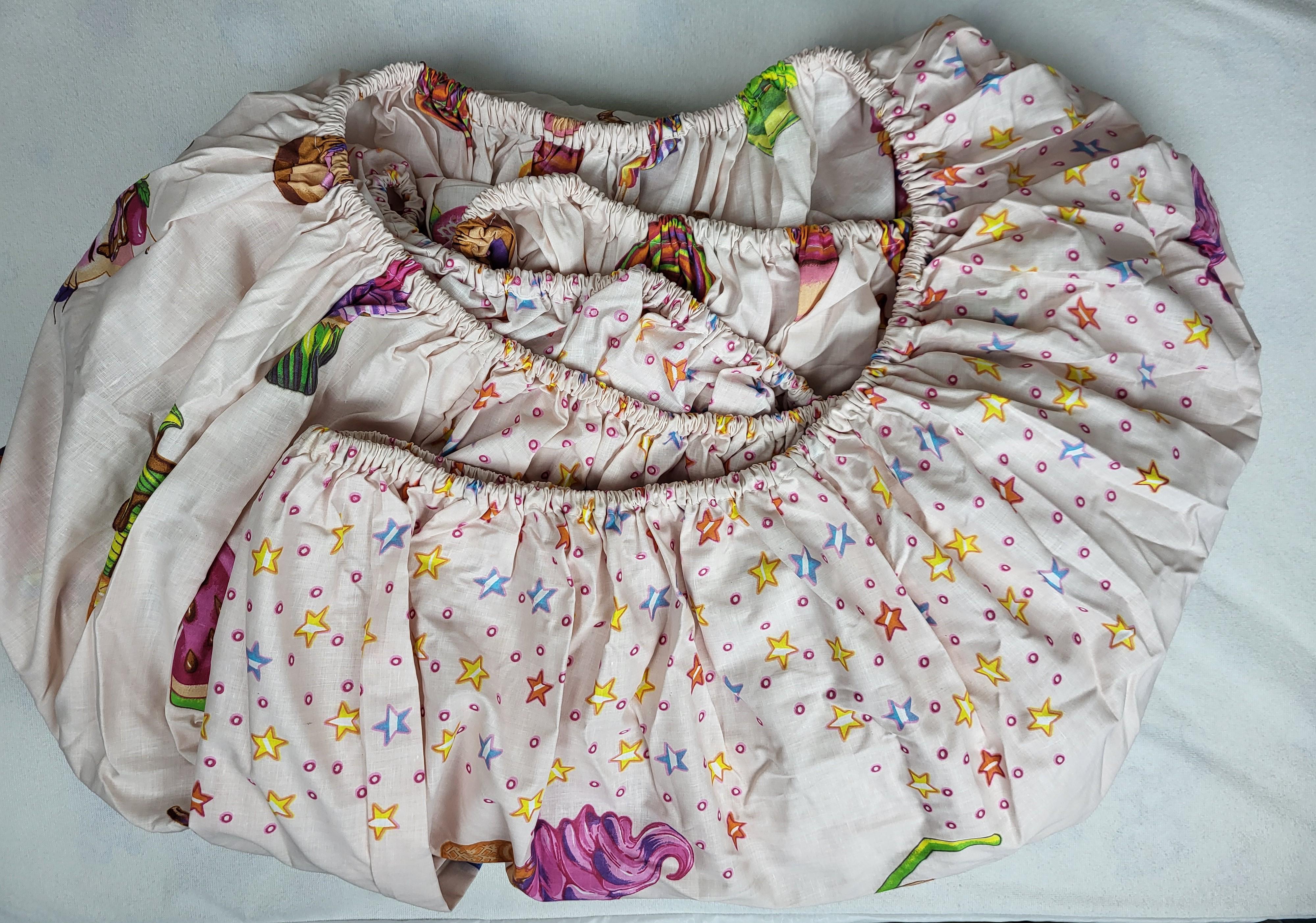 Простынь на кровать с резинкой Сладости 80х200 см (1513)