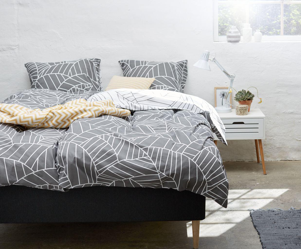 Комплект постельного белья пододеяльник 200х220 наволочка 50х75 см 2 шт. Белый/Серый - фото 3 Комплект постельного белья пододеяльник 200х220 наволочка 50х75 см 2 шт. Белый/Серый - фото 3