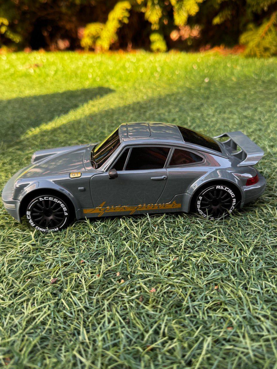 Машинка для дрифту на радіокеруванні повнопривідна Fayee 1:20 із світлодіодним підсвічуванням Grey (vat-vzc-bxm) - фото 5 Машинка для дрифту на радіокеруванні повнопривідна Fayee 1:20 із світлодіодним підсвічуванням Grey (vat-vzc-bxm) - фото 5