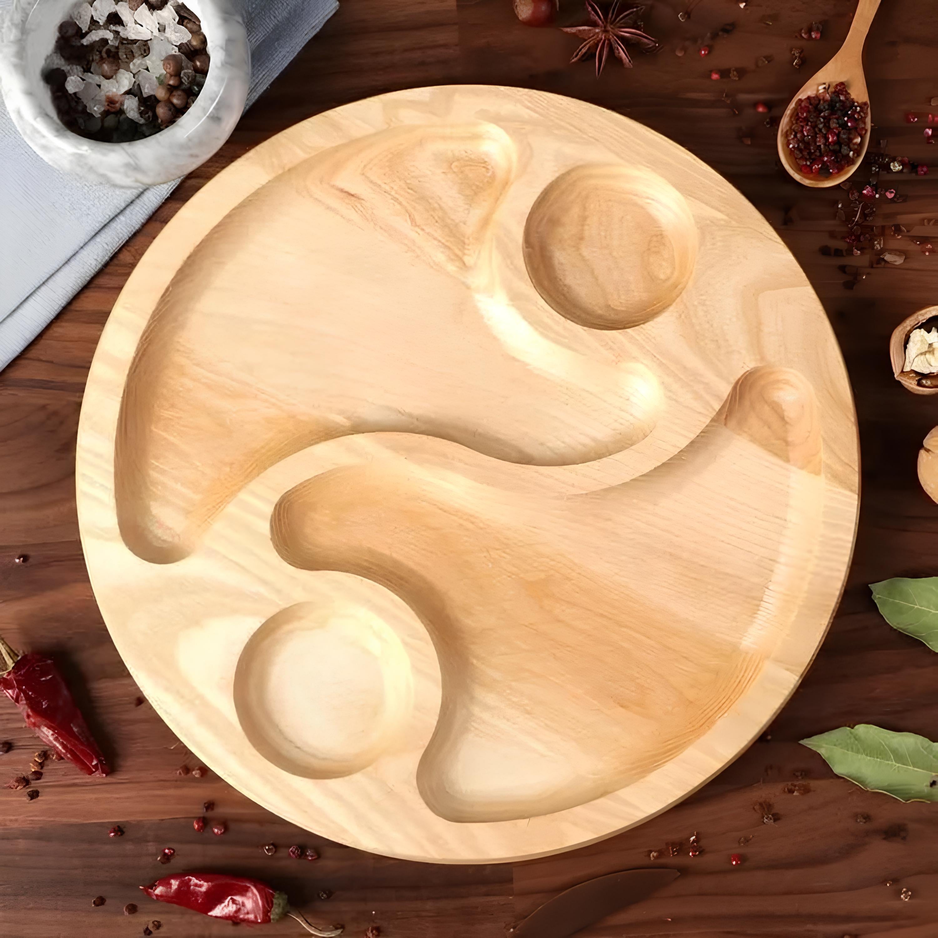 Тарелка менажница деревянная для подачи пищи бук 4 секций (2278)