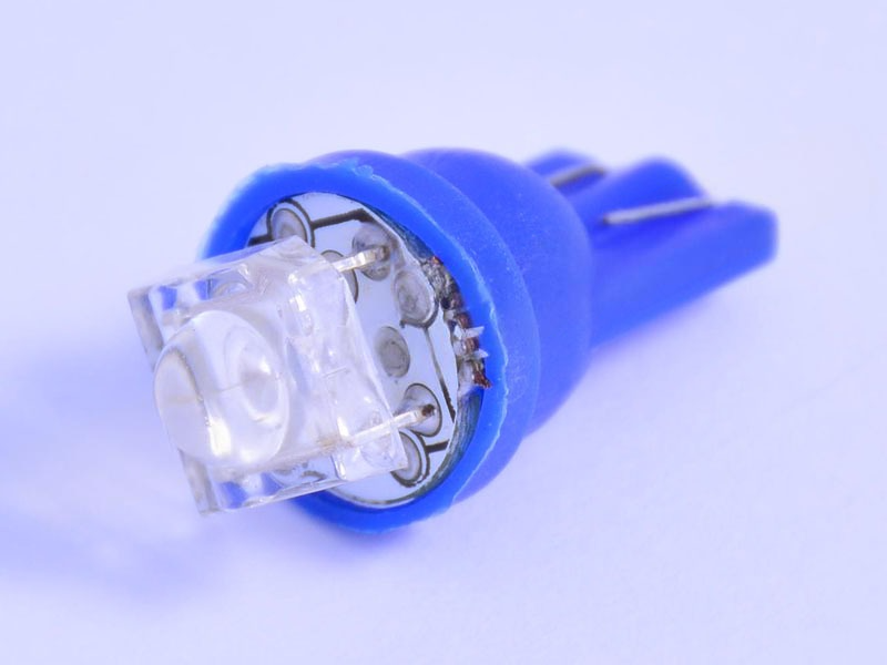 Автомобильная лампа светодиодная LEDUA T10-1pc пиранья LED 12V Синий (134L)