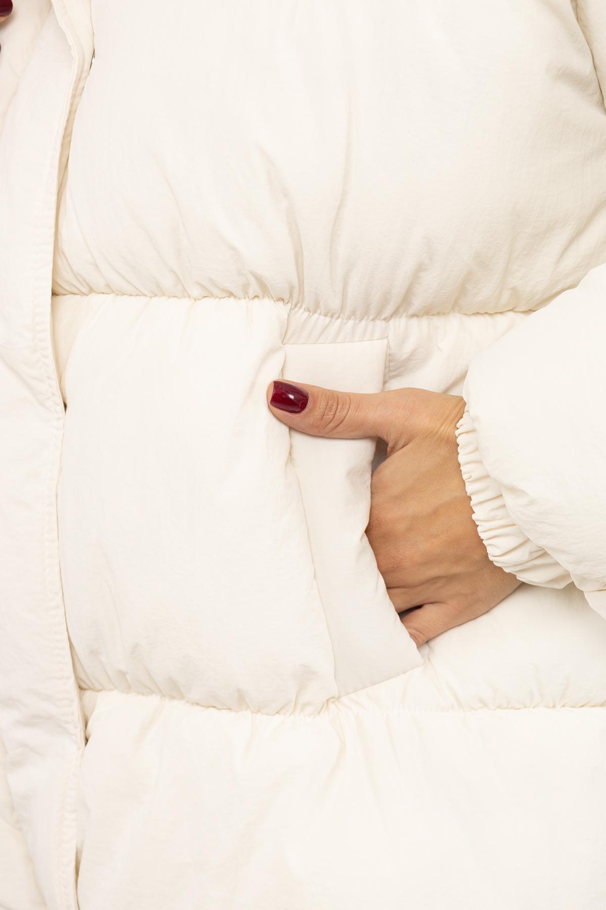 Куртка жіноча молочний р. 48 (SKT001020235) - фото 5 Куртка жіноча молочний р. 48 (SKT001020235) - фото 5