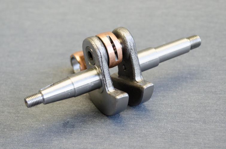 Колінвал для бензопил серії 4500-5200 (2108)