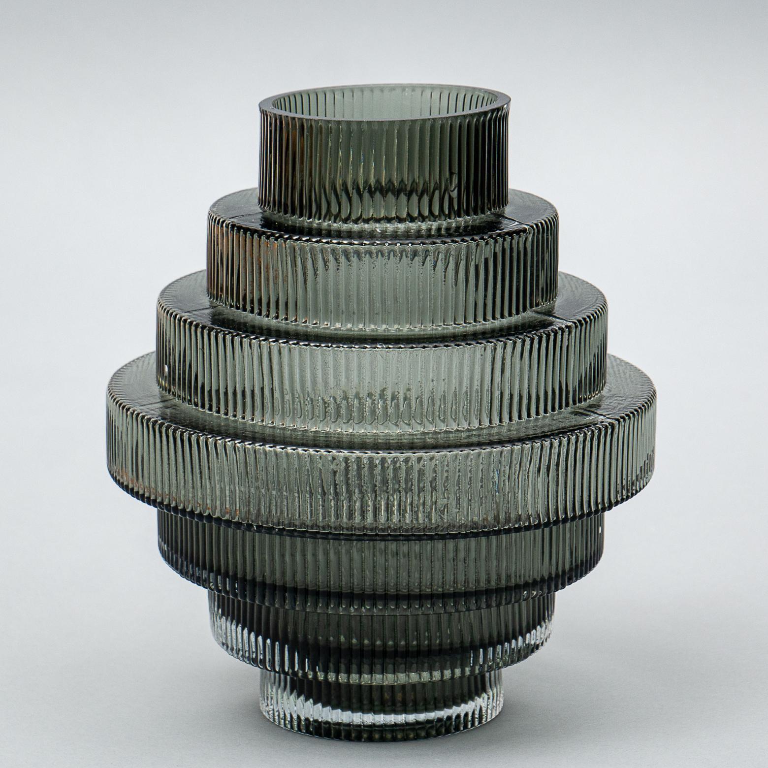 Ваза стеклянная Elisey Торнадо (8426-053)