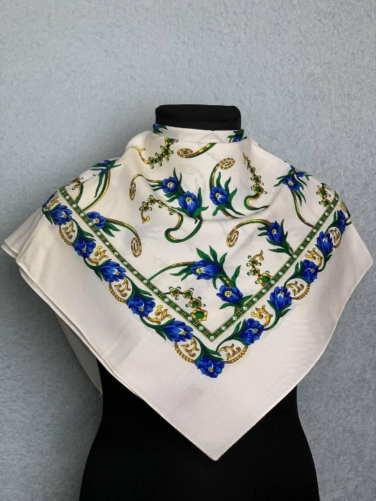 Платок шерстяной Подснежники Белый (29439579)