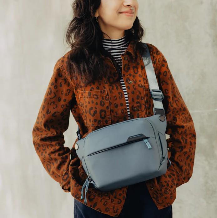 Сумка Peak Design Everyday Sling 3L Ocean (BEDS-3-DS-3) - фото 7