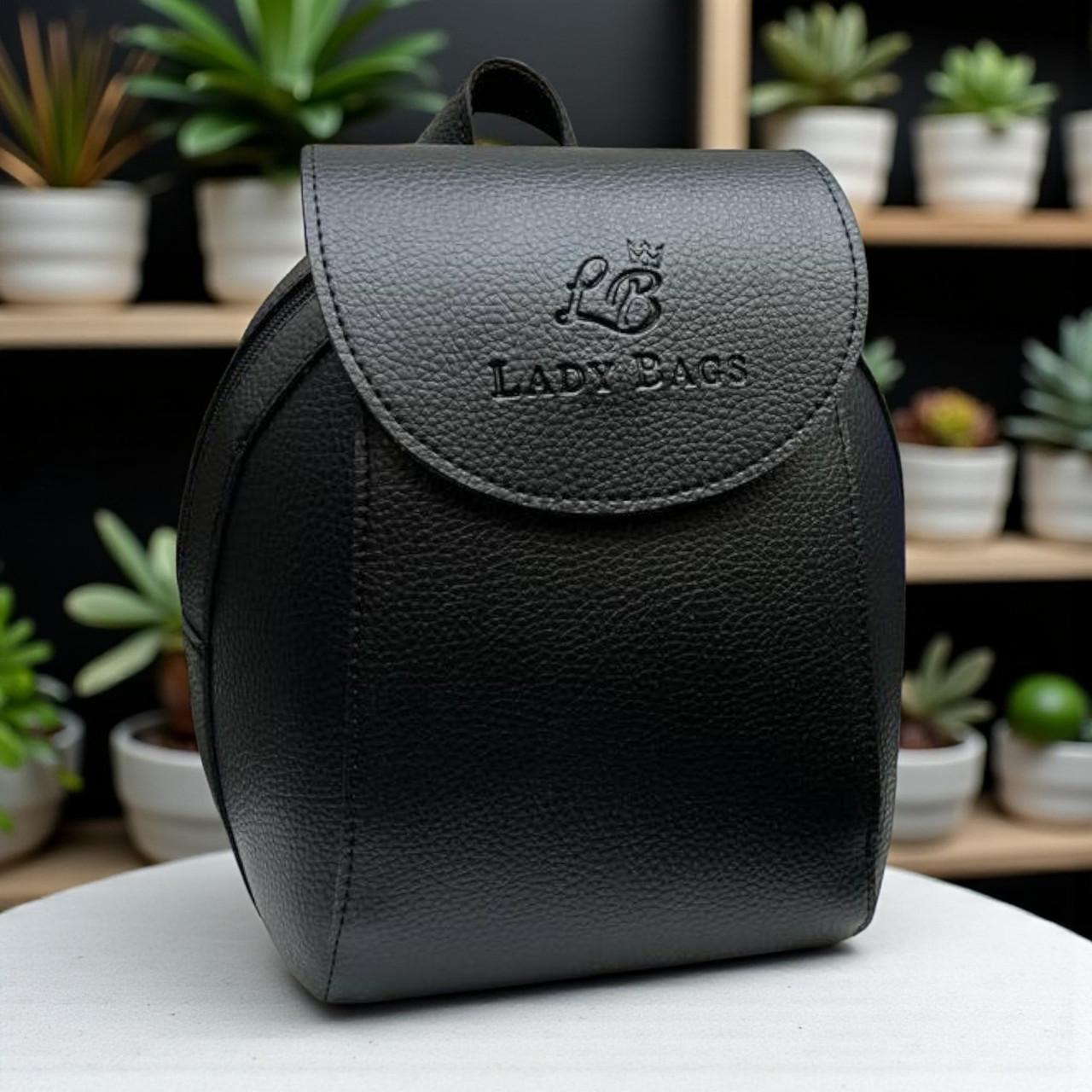 Рюкзак-трансформер через плечо городской под клапаном 25х19 см Черный - фото 2