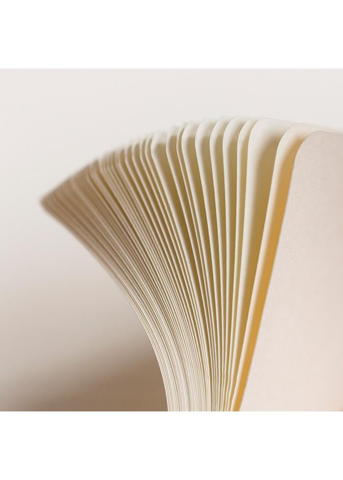 Блокнот Leuchtturm1917 Master Slim A4+ лінія Fox Red (370269) - фото 3 Блокнот Leuchtturm1917 Master Slim A4+ лінія Fox Red (370269) - фото 3