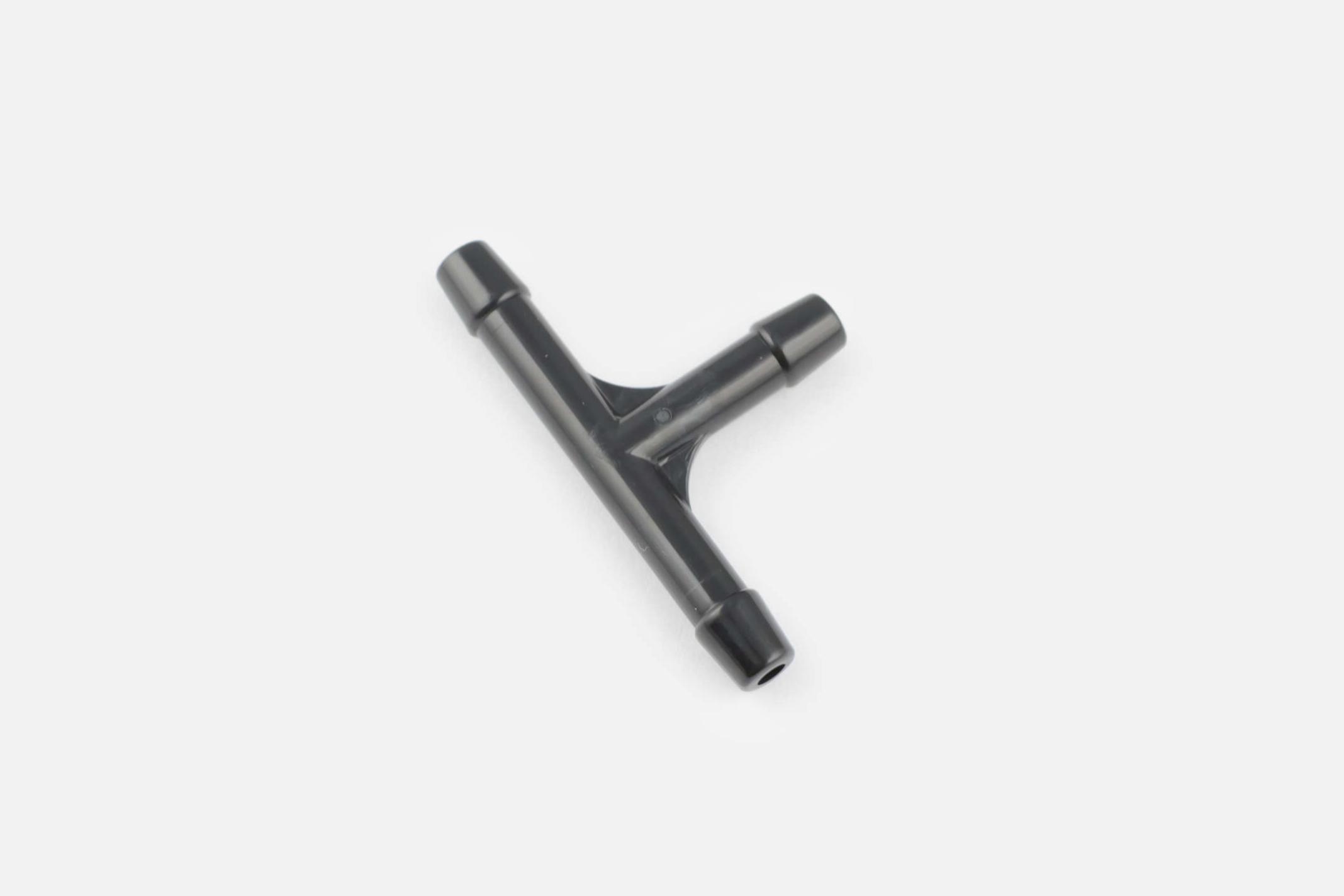 Тройник вакуумной магистрали двигателя 4T GY6 125/150 KOMATCU (R-2123)