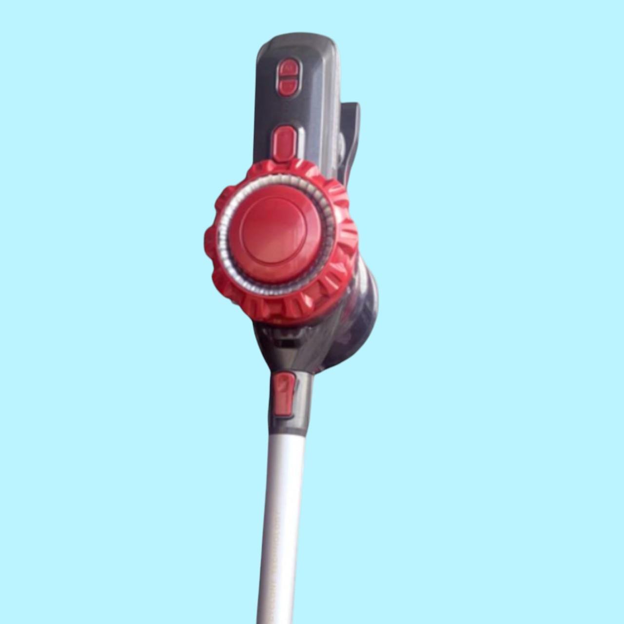 Пылесос вертикальный аккумуляторный Crownberg СВ 673 с фильтром НЕРА и насадками 2500 Вт 0,5л (е110) - фото 5 Пылесос вертикальный аккумуляторный Crownberg СВ 673 с фильтром НЕРА и насадками 2500 Вт 0,5л (е110) - фото 5