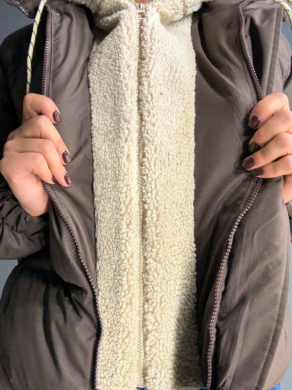 Куртка жіноча LADY YEP 8096 оверсайз з капюшоном і хутром тедді р. 44 Коричневий (4796) - фото 5