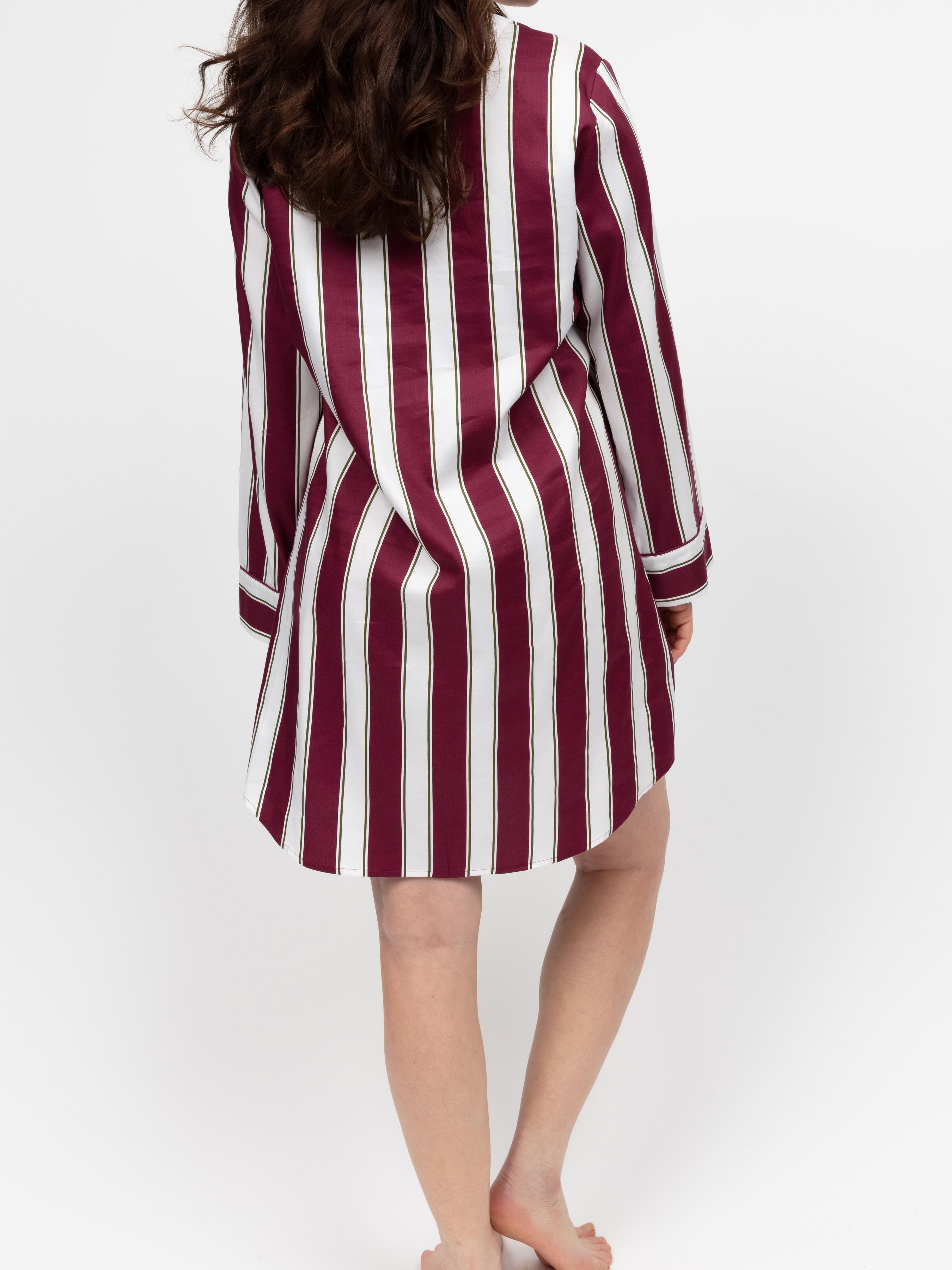 Ночная рубашка CYBERJAMMIES Yasmin 5085 с полосатым принтом 5XL Бордовый/Белый (5051877609617) - фото 2