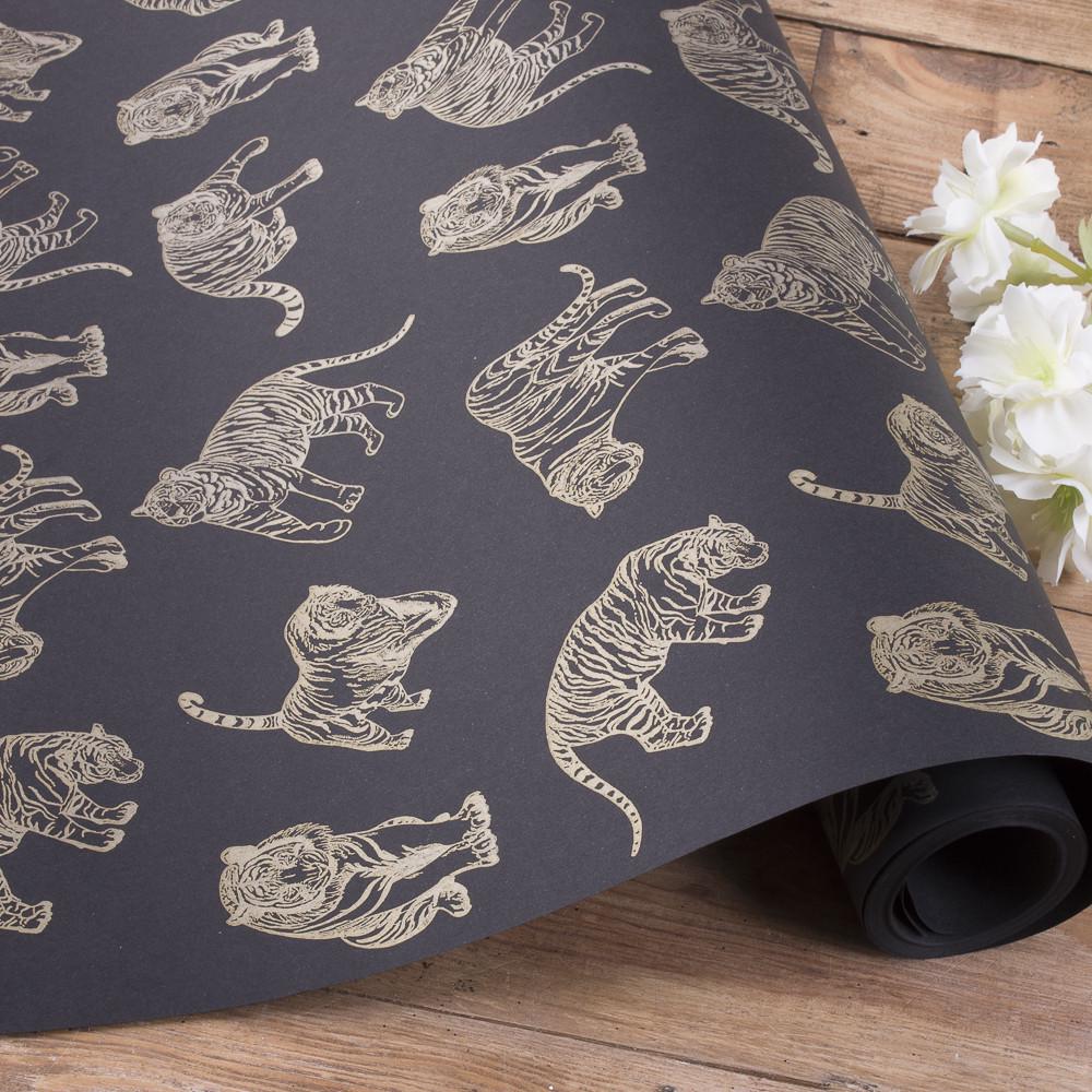 Папір новорічний Тигр 70 см 10 м Чорний (3832-11)